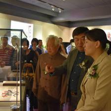 墨韻金砂 紫砂文人壺藝術的南北對話